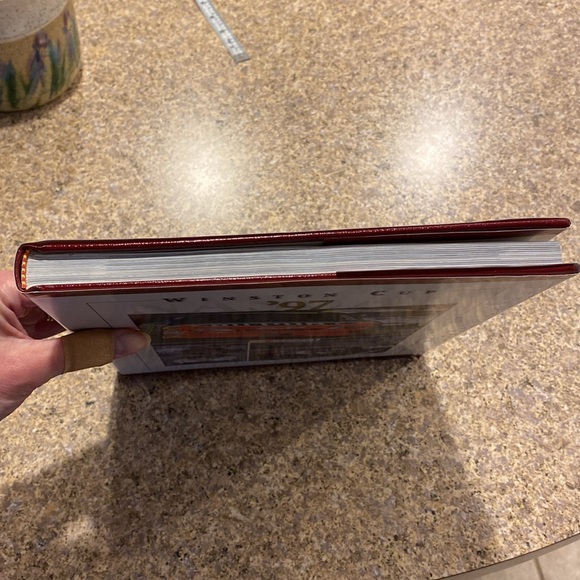 Winston Cup Nascar 1997 Yearbook Chronicle of the Season Racing - Picture 6 of 16